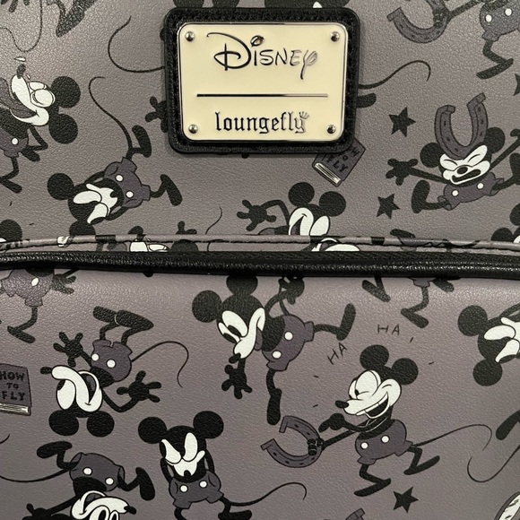 Loungefly Mickey Backpack - Picture 2 of 5